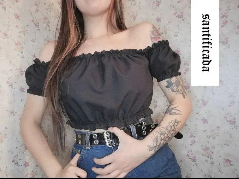 crop-pinup